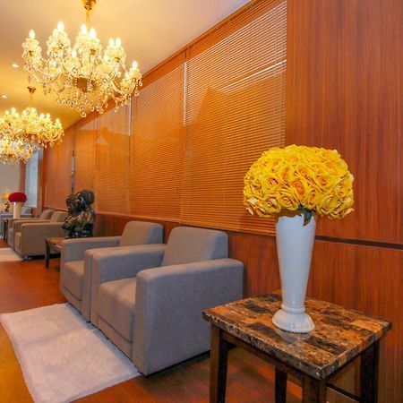 Petit Boutique Hotel Solo Екстериор снимка