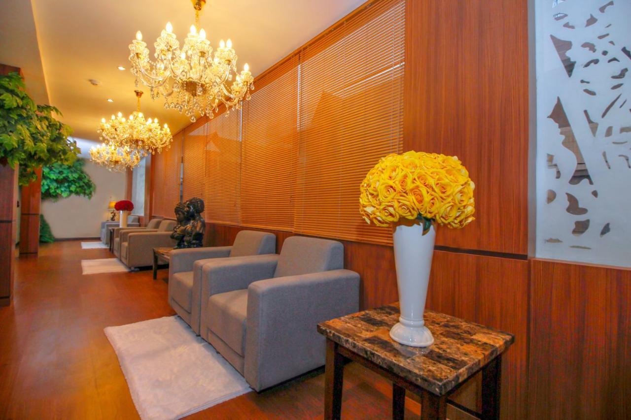 Petit Boutique Hotel Solo Екстериор снимка