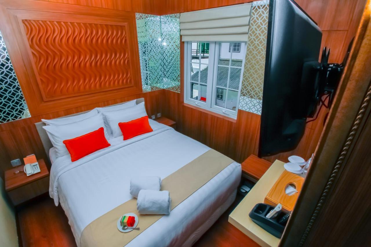 Petit Boutique Hotel Solo Екстериор снимка