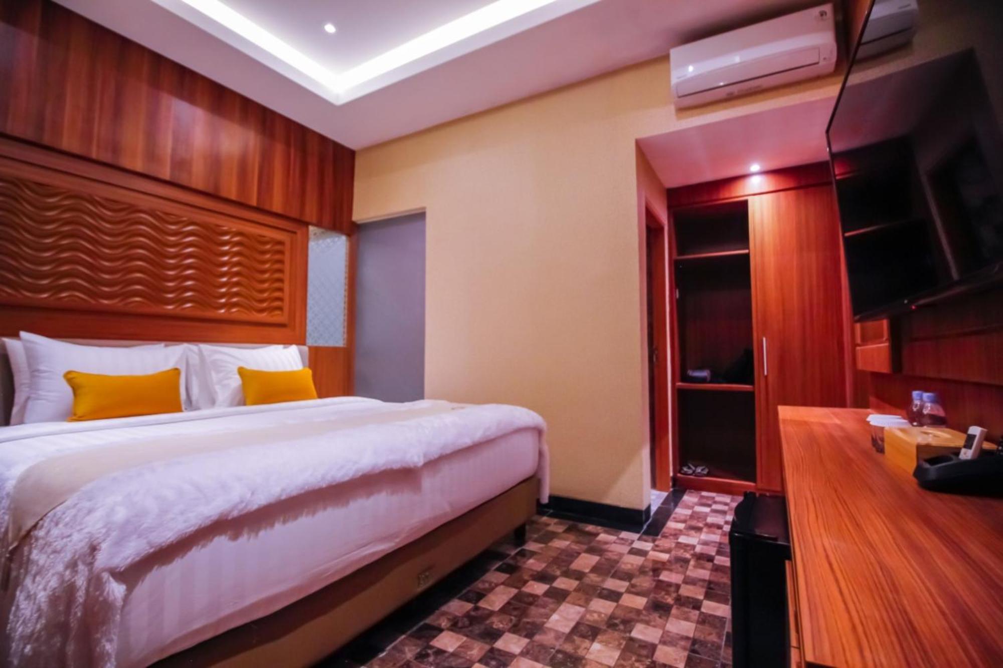 Petit Boutique Hotel Solo Екстериор снимка